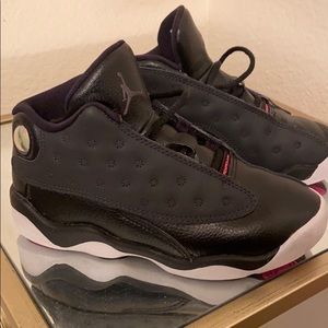 Little Girls Jordan 13s‼️